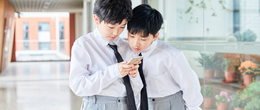 学生上学带手机怎么管理